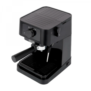 Кофеварка DeLonghi EC230.BK